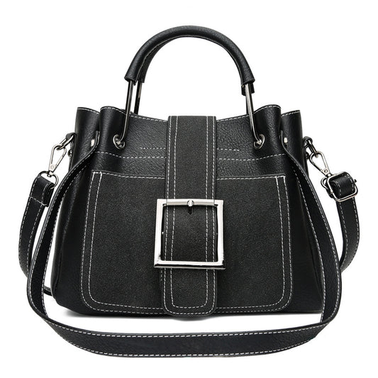 Elegant Soft Leather Handbag – Structured Shoulder & Crossbody Bag for Women. (Classic structure with refined everyday elegance)