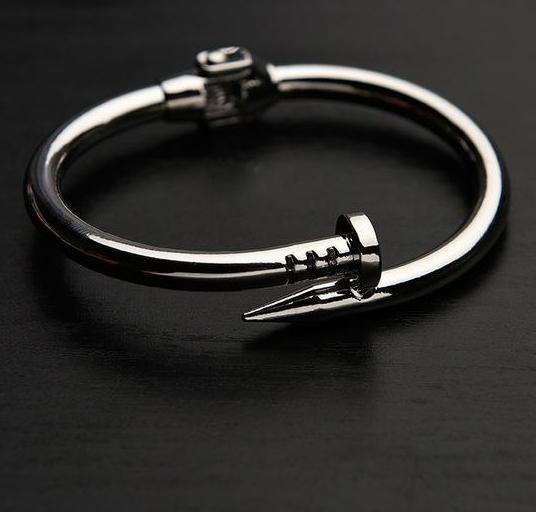 Men’s & Women’s Spring Nail Bracelet – Luxury Minimalist Metal Bangle, High-Fashion Design