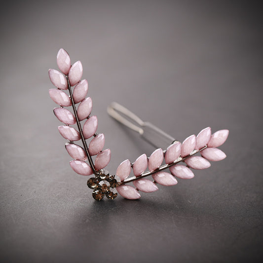 Elegant V-Shaped Crystal Metal Hair Clip – Korean Luxe Broken Hair & Half-Up Hairstyle Accessory