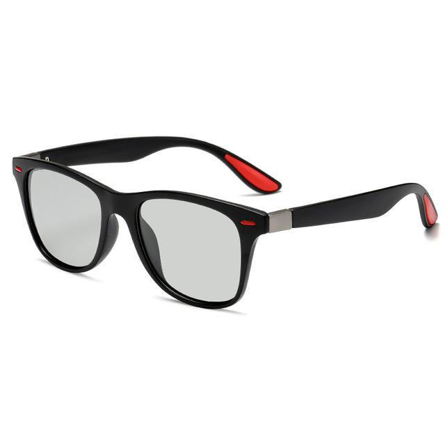 Classic Black Square Sunglasses – Everyday Fashion Glasses with Sporty Accent