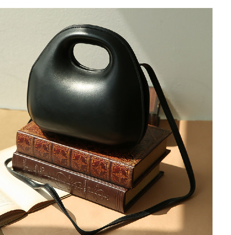 Premium Round Flap Designer Handbag – Vintage Shell Style Women’s Shoulder & Messenger Bag