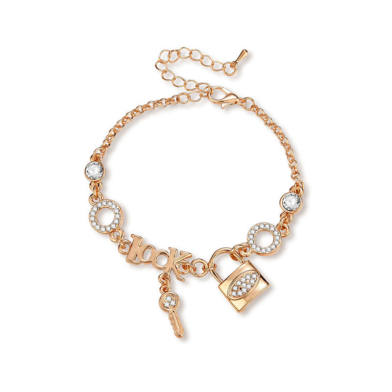 Elegant Adjustable Gold Charm Bracelet – Fashionable Women’s Jewelry