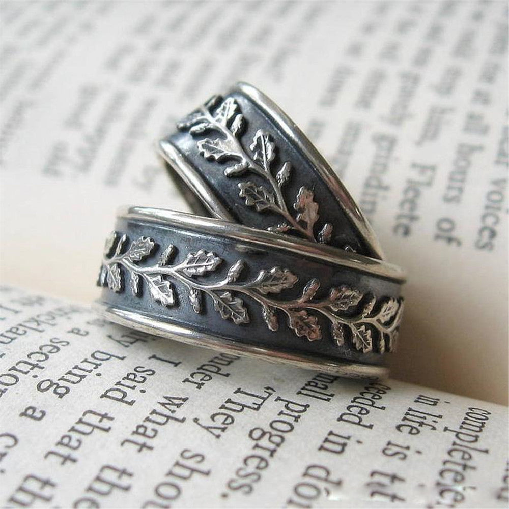 Vintage Leaf Engraved Silver Ring – Retro European & American Style Band for Men & Women